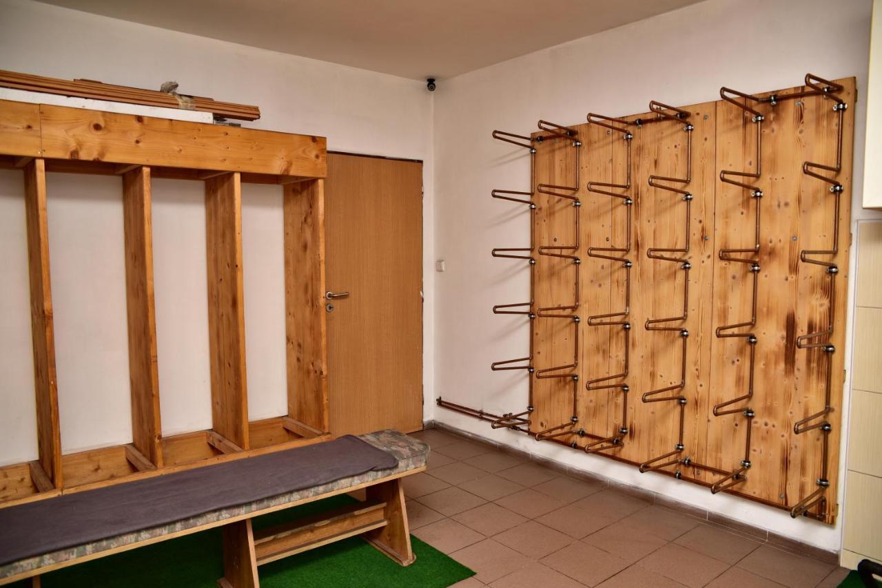 Pension U Krbu Mikulov v Krusnych Horach Exteriör bild