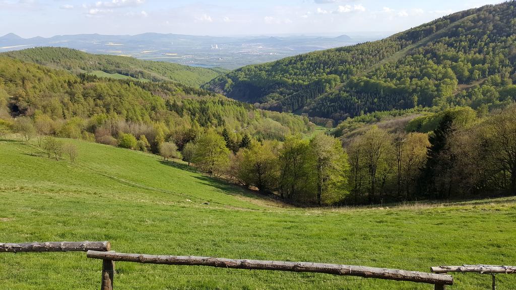 Pension U Krbu Hotell Mikulov v Krusnych Horach Exteriör bild