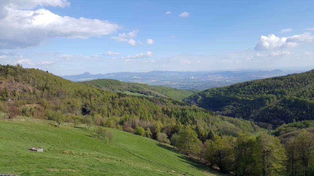 Pension U Krbu Mikulov v Krusnych Horach Exteriör bild